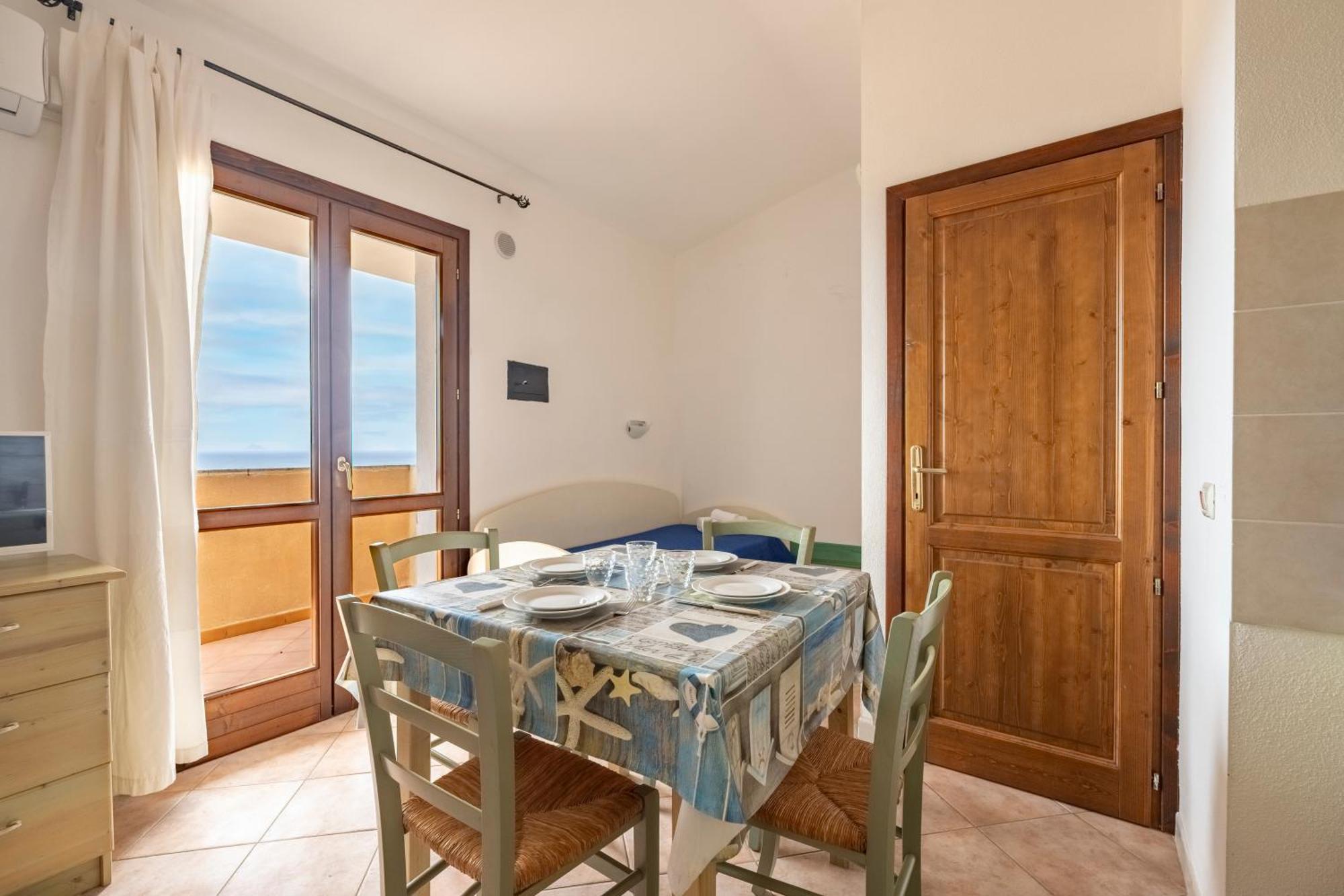Il Borgo Di Badesi Lejlighedshotel Eksteriør billede